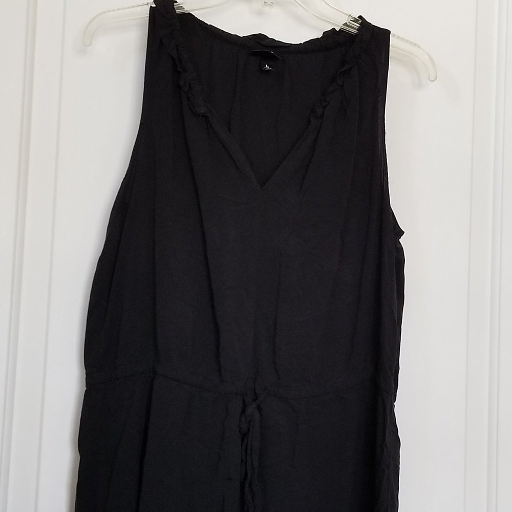 Mossimo Sleeveless Blouse Size L